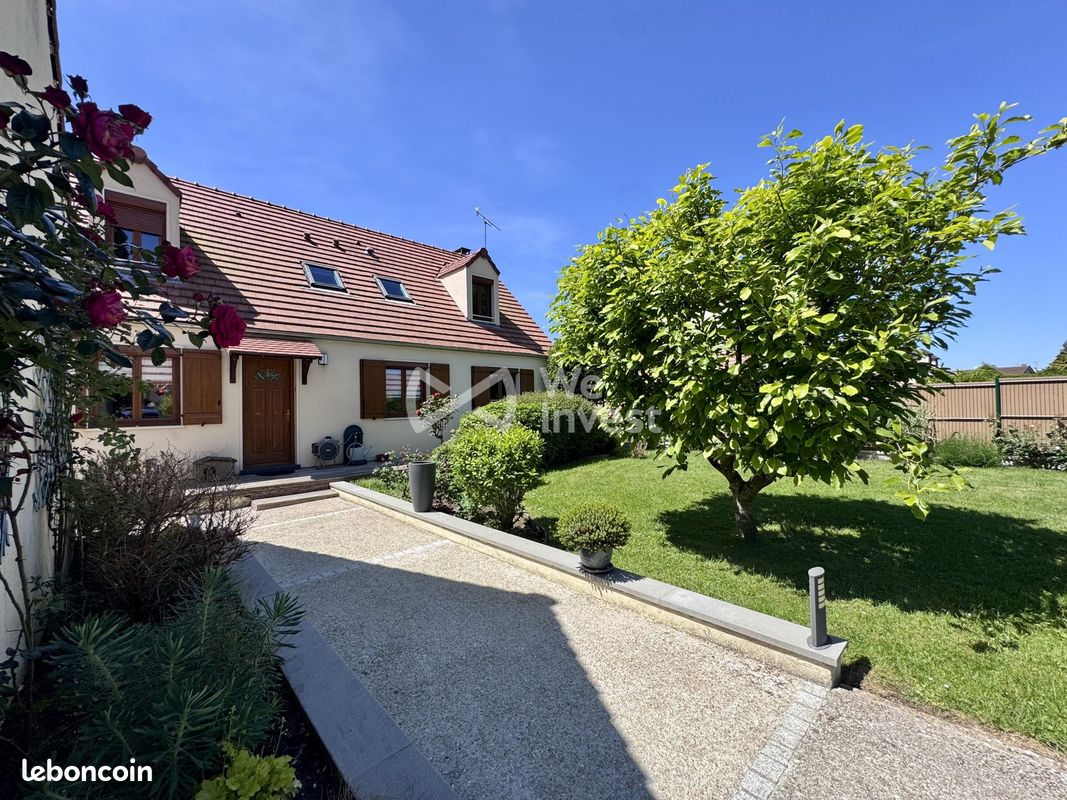 Maison 7 pièces 153 m² · à Ferrières-en-Brie · 153 m² · 649 000 €