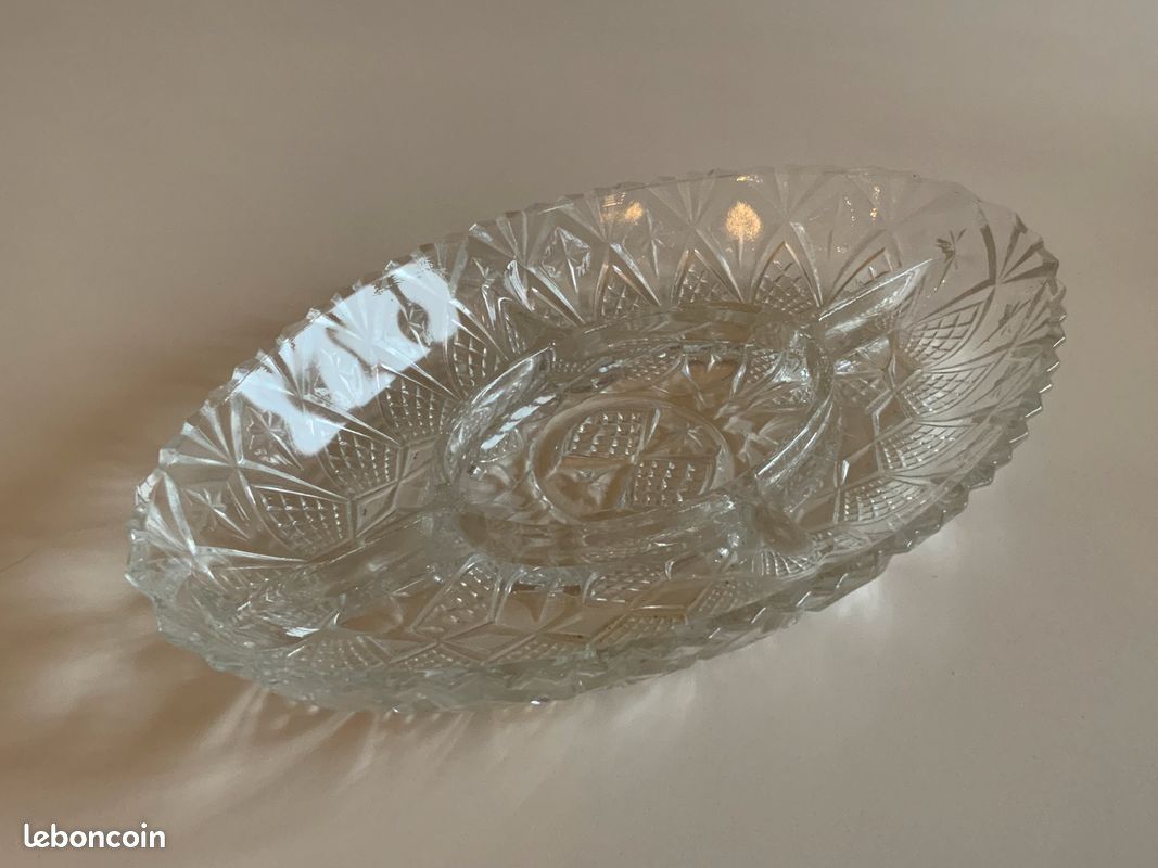 Plat apéritif ovale à 5 compartiments en verre (image 5)