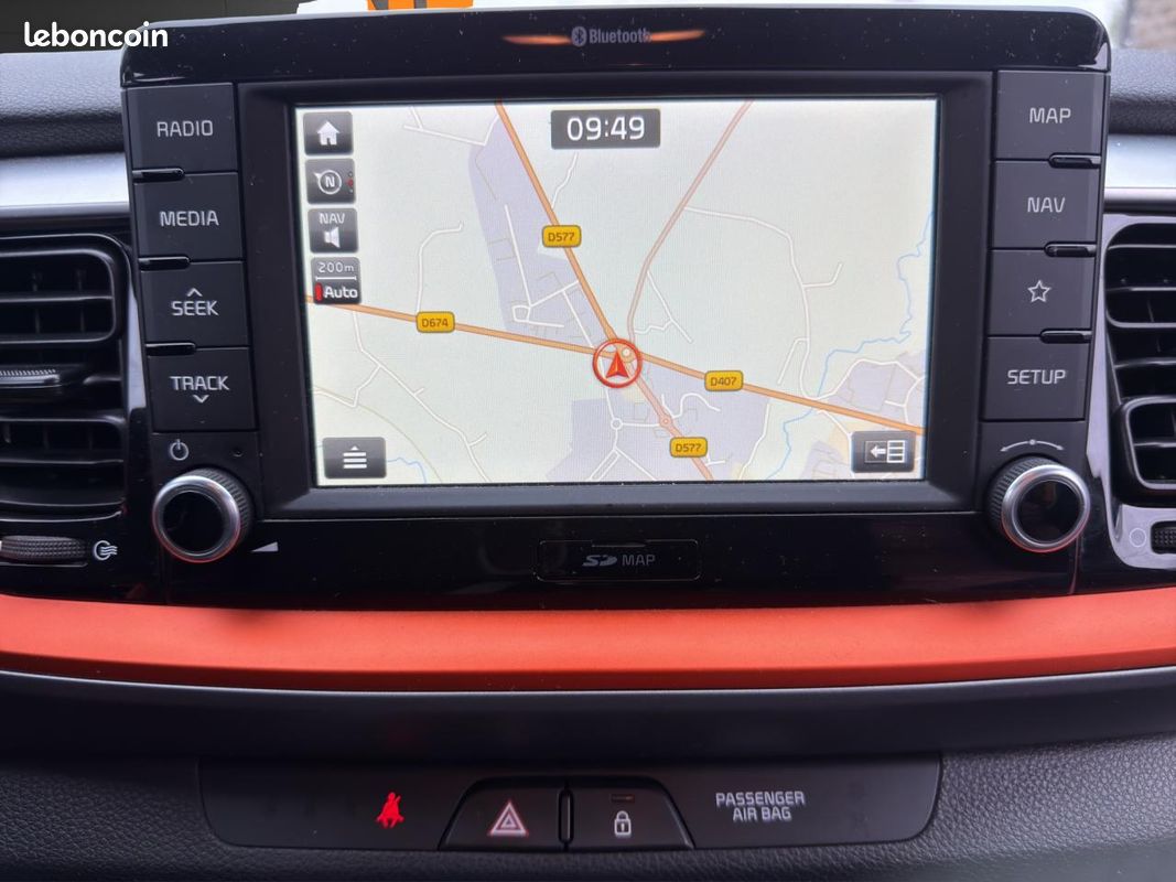 KIA STONIC 1.0 T-GDI - 120 - Stop&Go Design (image 16)