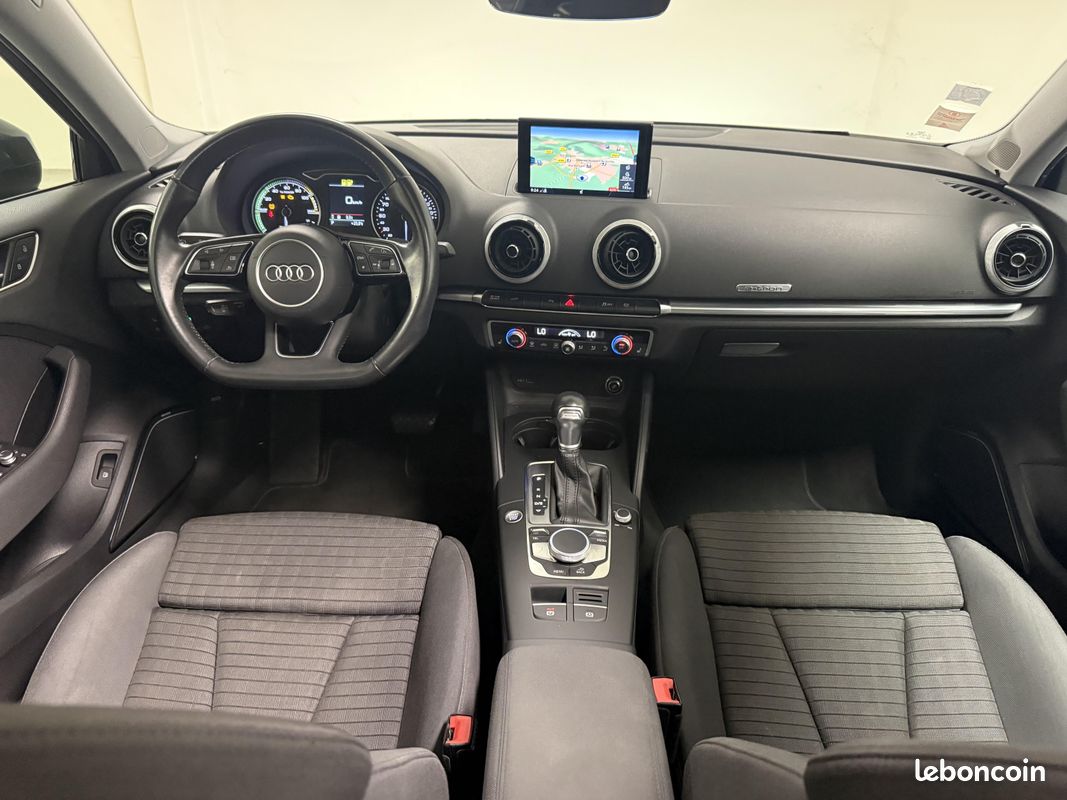 AUDI A3 Sportback 40 e-tron 204 S tronic 6 (image 16)