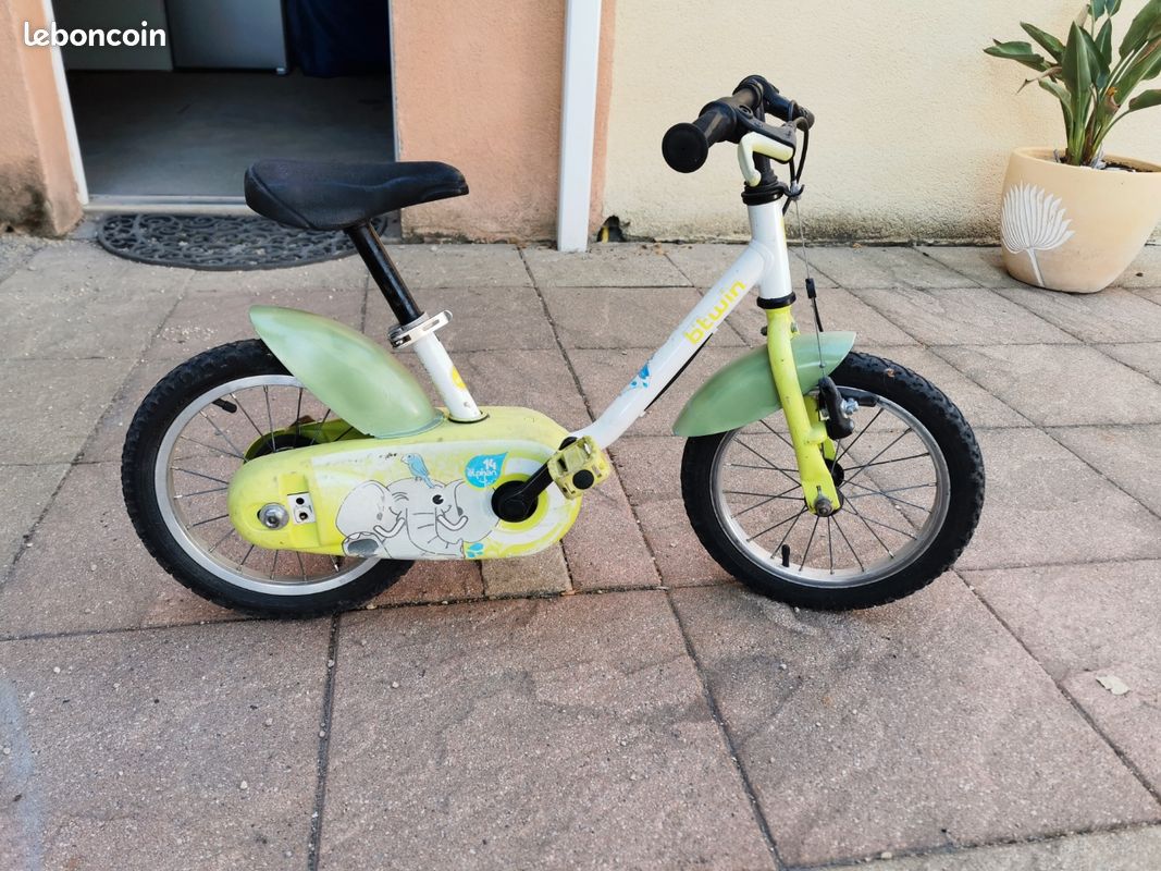 vélo enfant petit velo ans