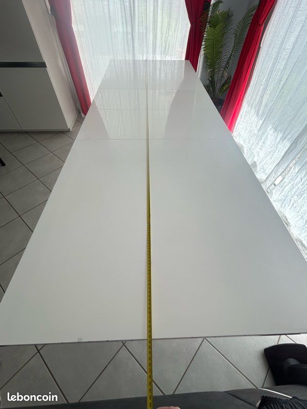 Table de salle à manger (image 6)