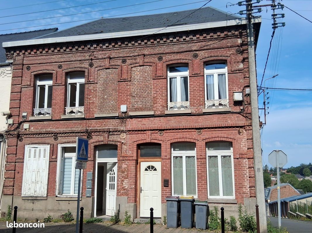 Immeuble 300 m² · à Le Cateau-Cambrésis · 300 m² · 210 000 €
