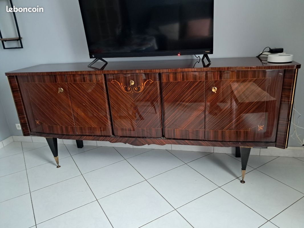 Buffet marquetterie vernis (image 1)