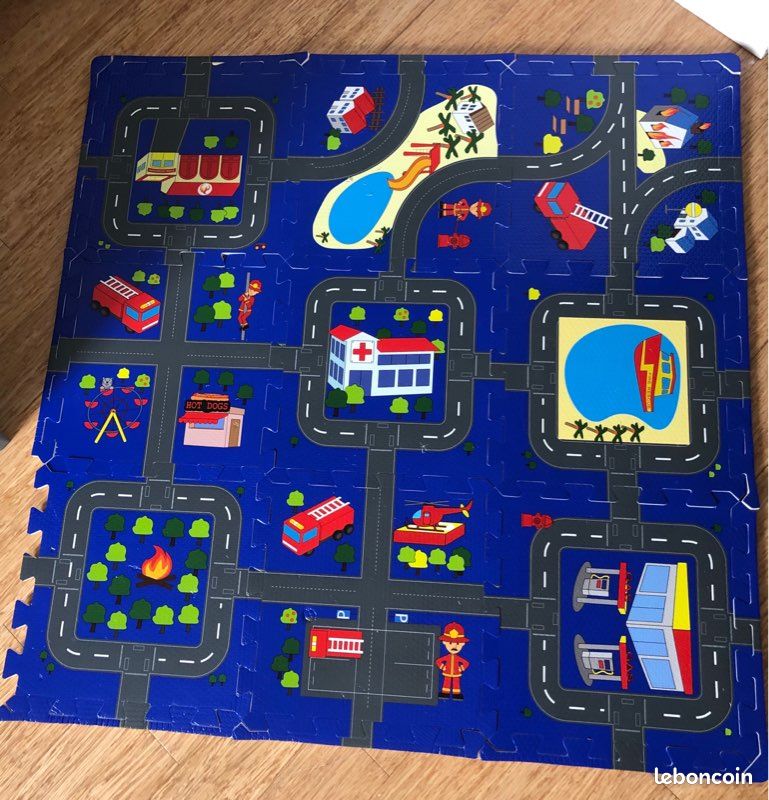 Tapis puzzle véhicules (image 1)