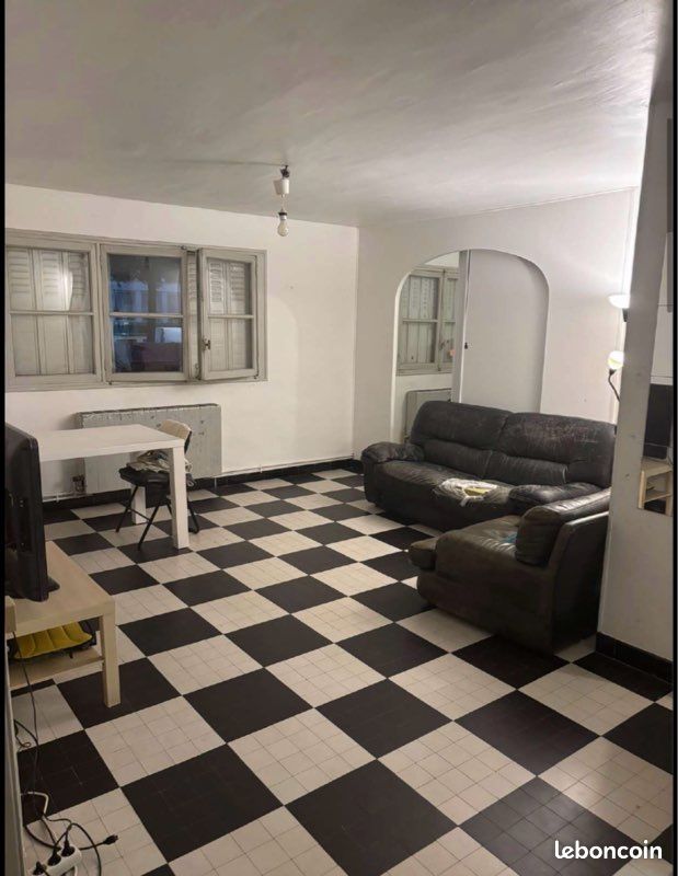 Appartement 5 pièces 82 m² · à Grenoble · 82 m² · 900 €/mois