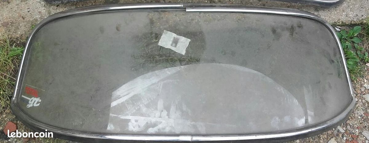 Image may have been reduced in size. Click image to view fullscreen.