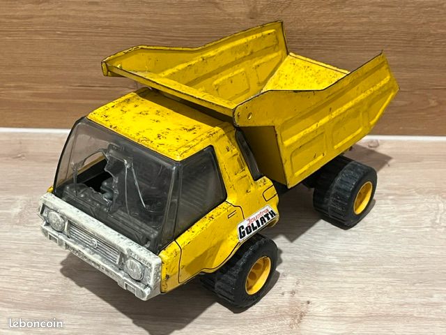 Camion Goliath benne jaune Joustra 28 x 13 x 15 cm (image 1)
