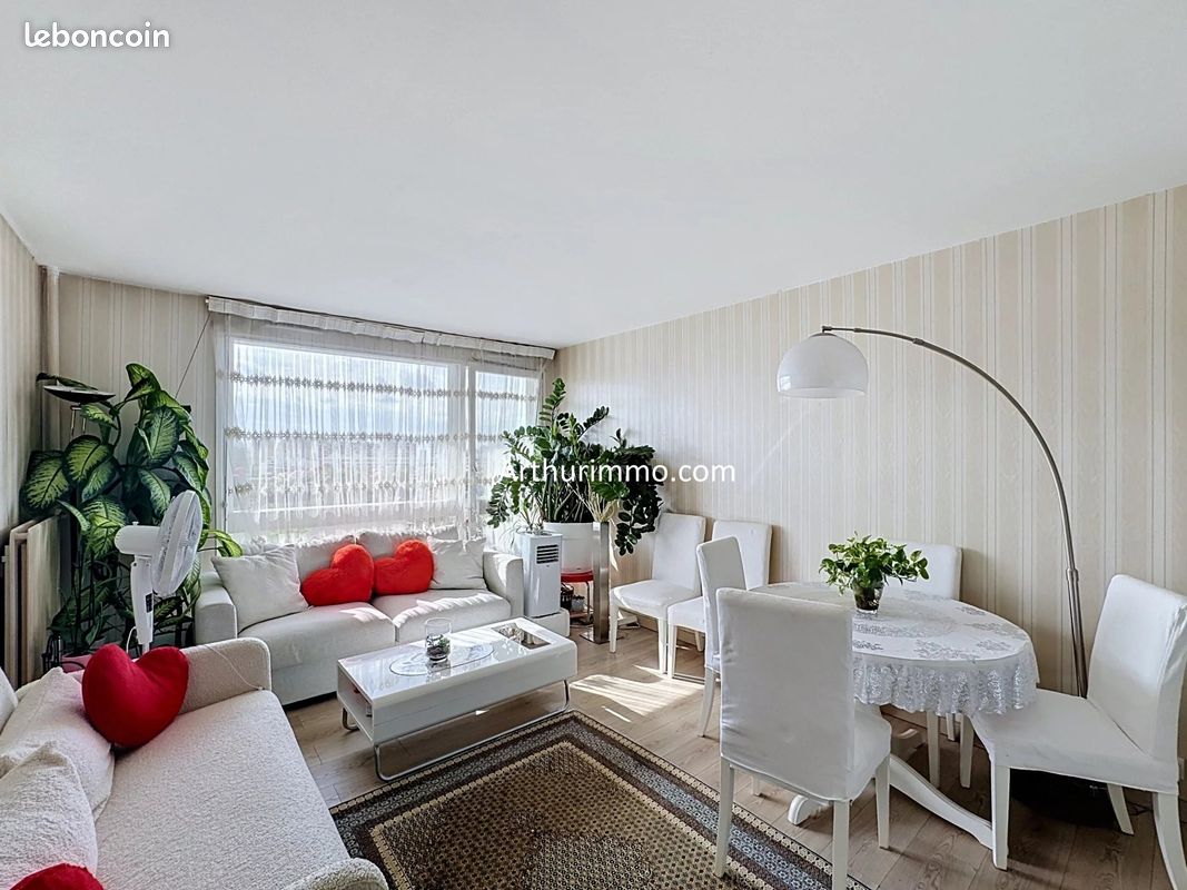 Appartement 2 pièces 55 m² · à Créteil · 55 m² · 199 000 €