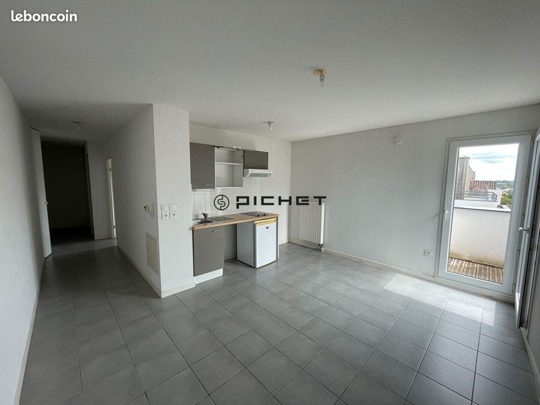 Appartement 2 pièces 44 m² · à Eysines · 44 m² · 153 000 €