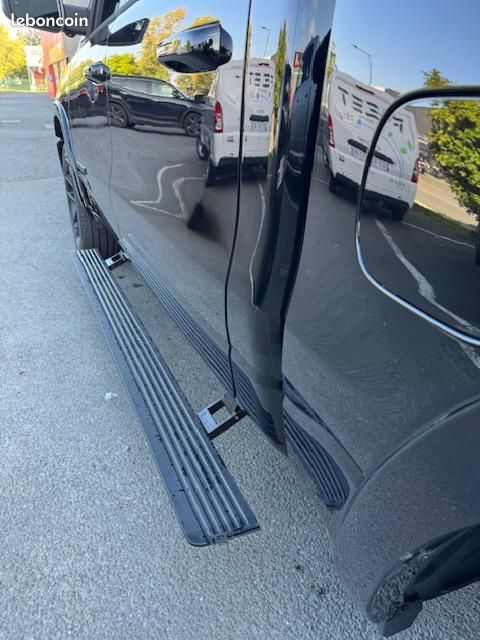 Dodge Ram 1500 HURICANE LARAMIE NIGHT PREMIUM (image 22)