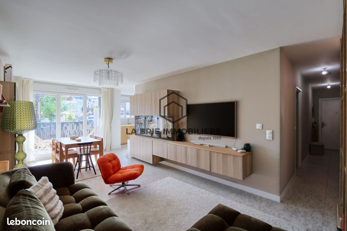 Appartement 4 pièces 77 m² · à Gournay-sur-Marne · 77 m² · 349 000 €