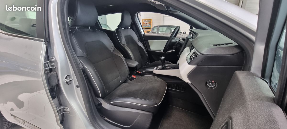 Renault CLIO V Intens dci 110 (image 17)