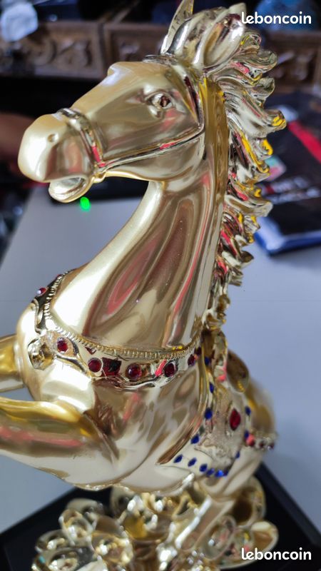 statuette cheval en céramique vintage Made in Brésil pour la maison