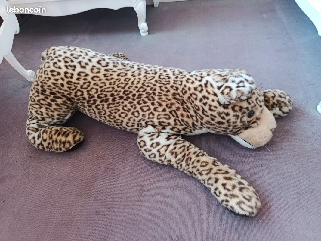 Grosse peluche de panthère (image 5)
