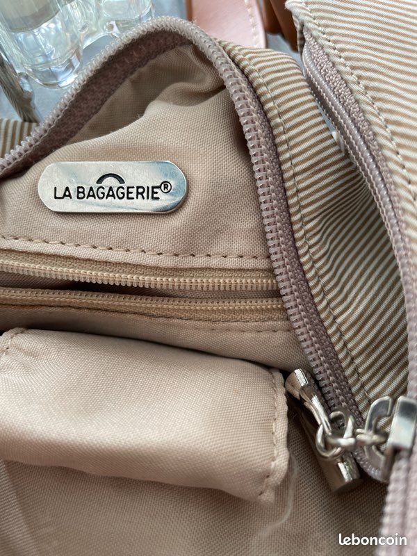 Sac la bagagerie (image 1)