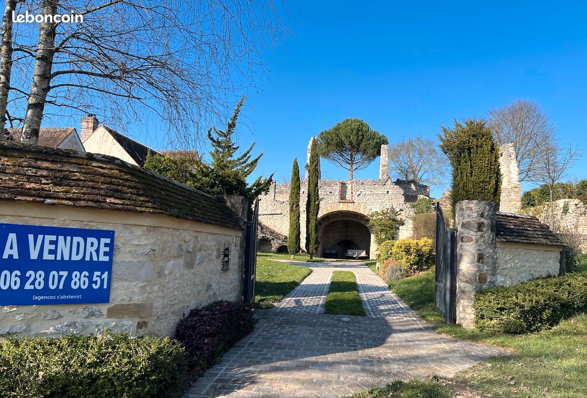 Maison 9 pièces 290 m² · à Donnemarie-Dontilly · 290 m² · 510 000 €