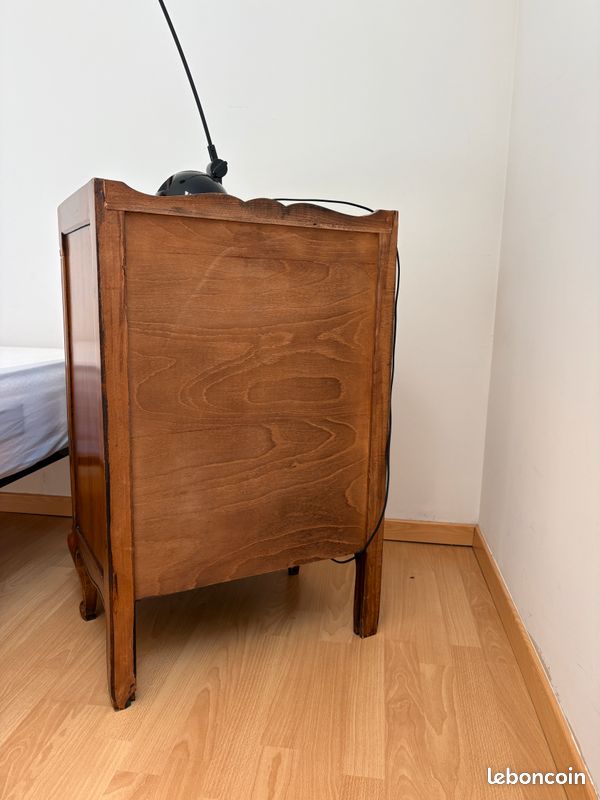 Commode en bois (image 4)
