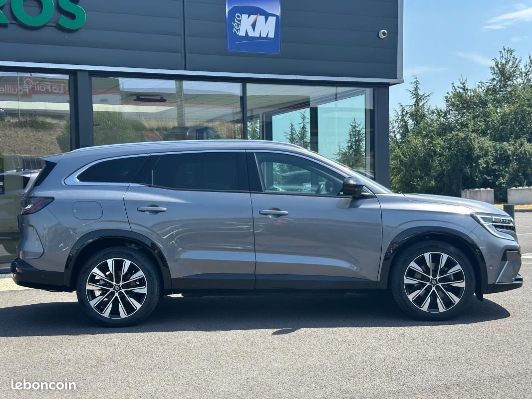 Renault Espace VI E-Tech hybrid 200 Techno (image 4)