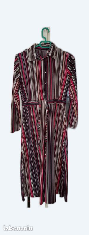 Robe rayée violet/rouge (image 1)