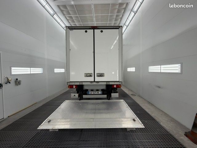 Iveco Daily CHASSIS CABINE FRIGO 12M3 160 CV ROUES JUMELEES HAYON CAISSE CAZAUX GROUPE THERMOKING... (image 8)