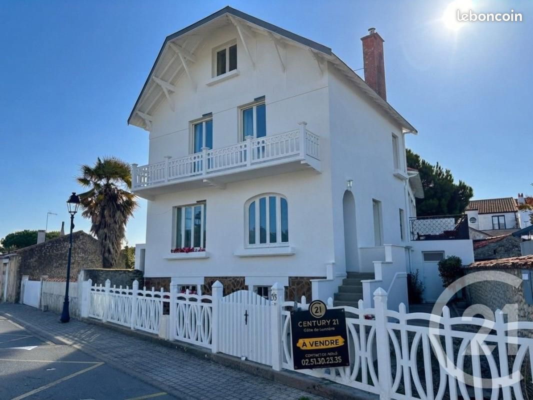 Maison 7 pièces 137 m² · à La Tranche-sur-Mer · 137 m² · 445 000 €
