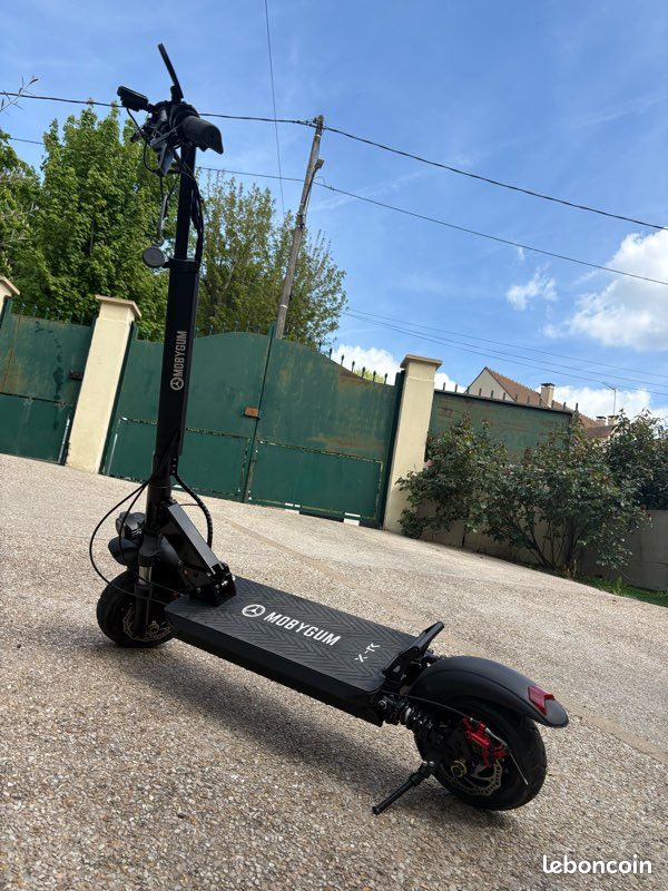 Trottinette électrique MOBYGUM Xenon-R 2000W 52V 24Ah (image 1)
