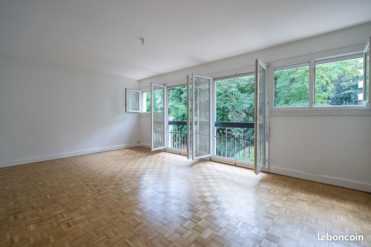 Appartement 1 pièce 29 m² · à Ville-d'Avray · 29 m² · 889 €/mois