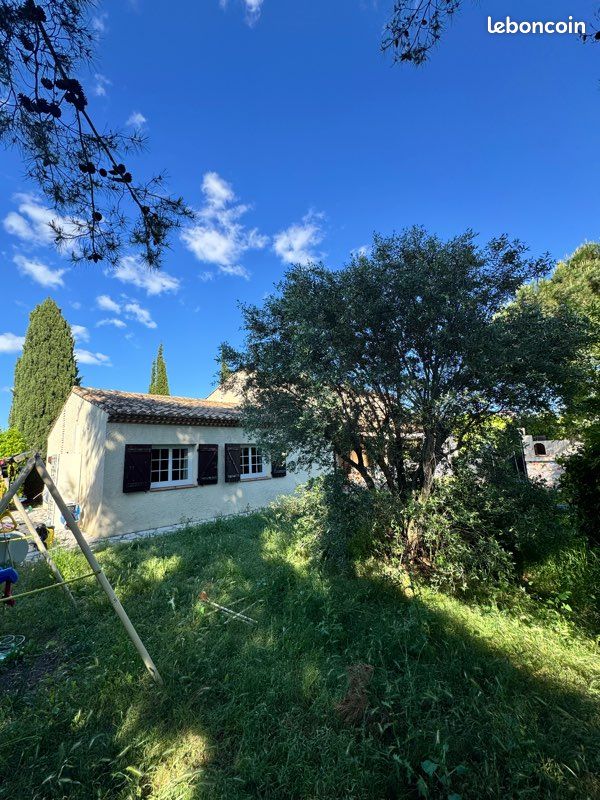 Maison 5 pièces 143 m² · à Juvignac · 143 m² · 440 000 €
