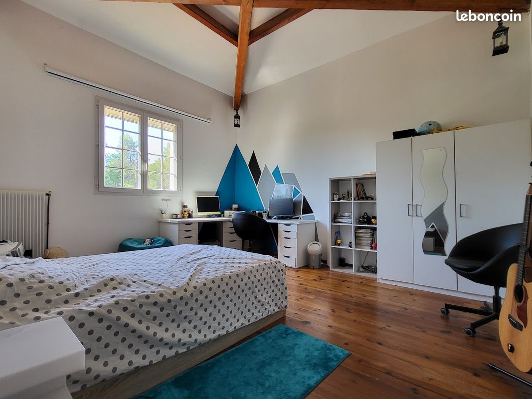 Propriété 7 pièces 283 m² (image 17)