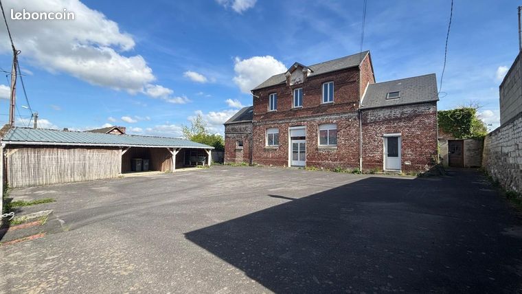 Maison 5 pièces 176 m²
