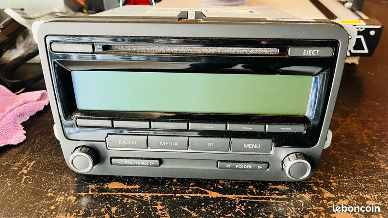 Autoradio CD VW d’origine (image 1)