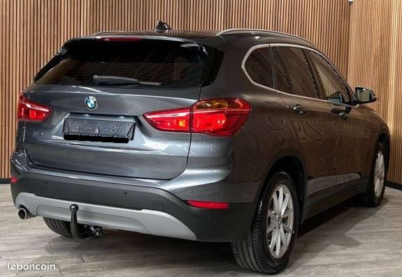 BMW X1 sDrive 18i Auto. CUIR/REGVIT/PARKSENSOR/ATTACHREM/GAR12MOIS (image 3)