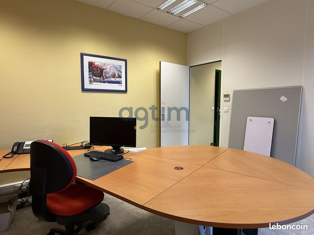 Bureaux 140 m² La Roche-sur-Yon (image 5)