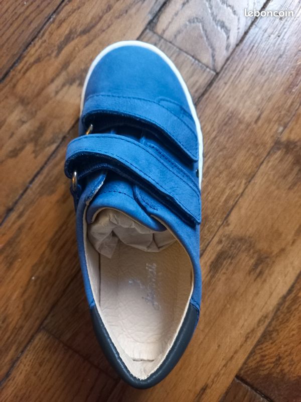 A vendre superbes chaussures neuves Jacadi (image 2)