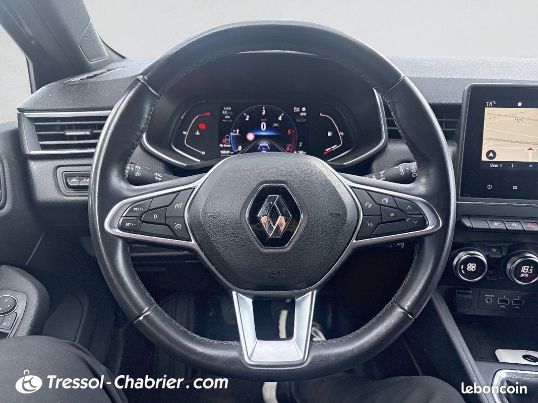RENAULT Clio Blue dCi 115 Intens (image 24)
