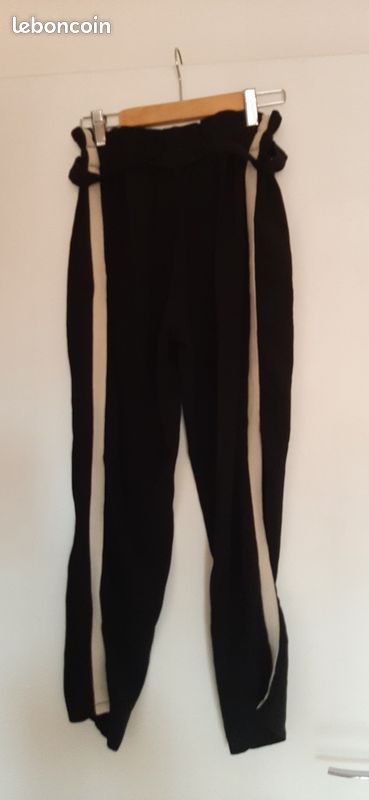 Pantalon fluide noire-Bande blanche-Kiabi-14 ans Vêtements