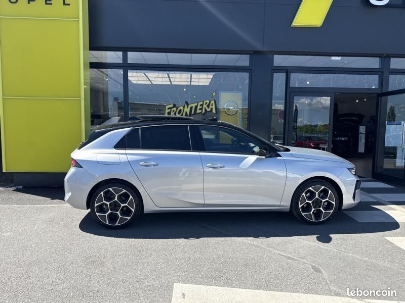 Opel Astra 1.2 Turbo Hybrid 145ch Ultimate e-DCT 6 (image 4)