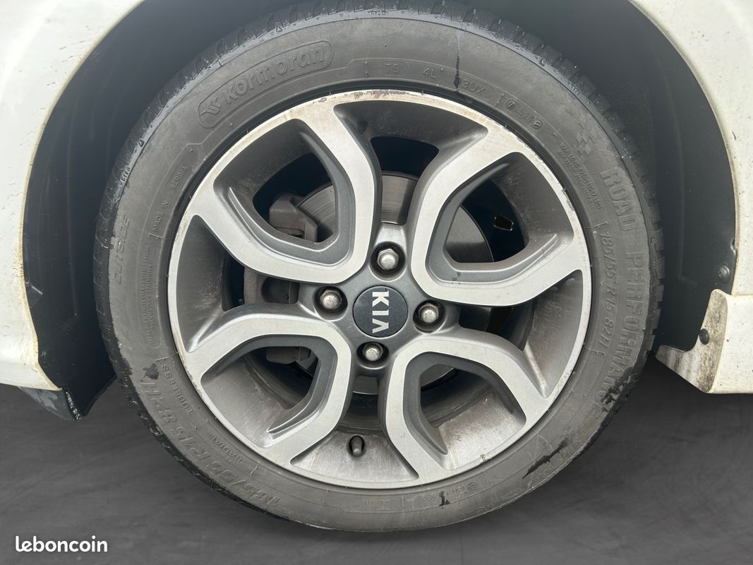 KIA PICANTO 1.2 DPi 84 BVA5 GT Line - CAMERA - CARPLAY - Garantie 12 mois (image 19)