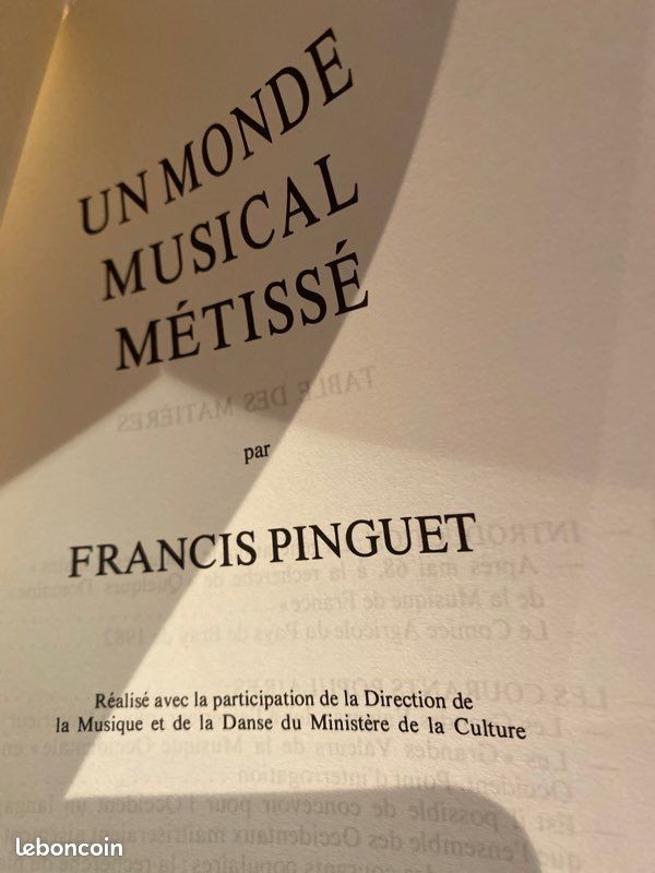 Livre 287 pages Un monde musical métissé Francis Pinguet La revue musicale Paris livre neuf 1984 triple numéro 365 366 367 (image 6)