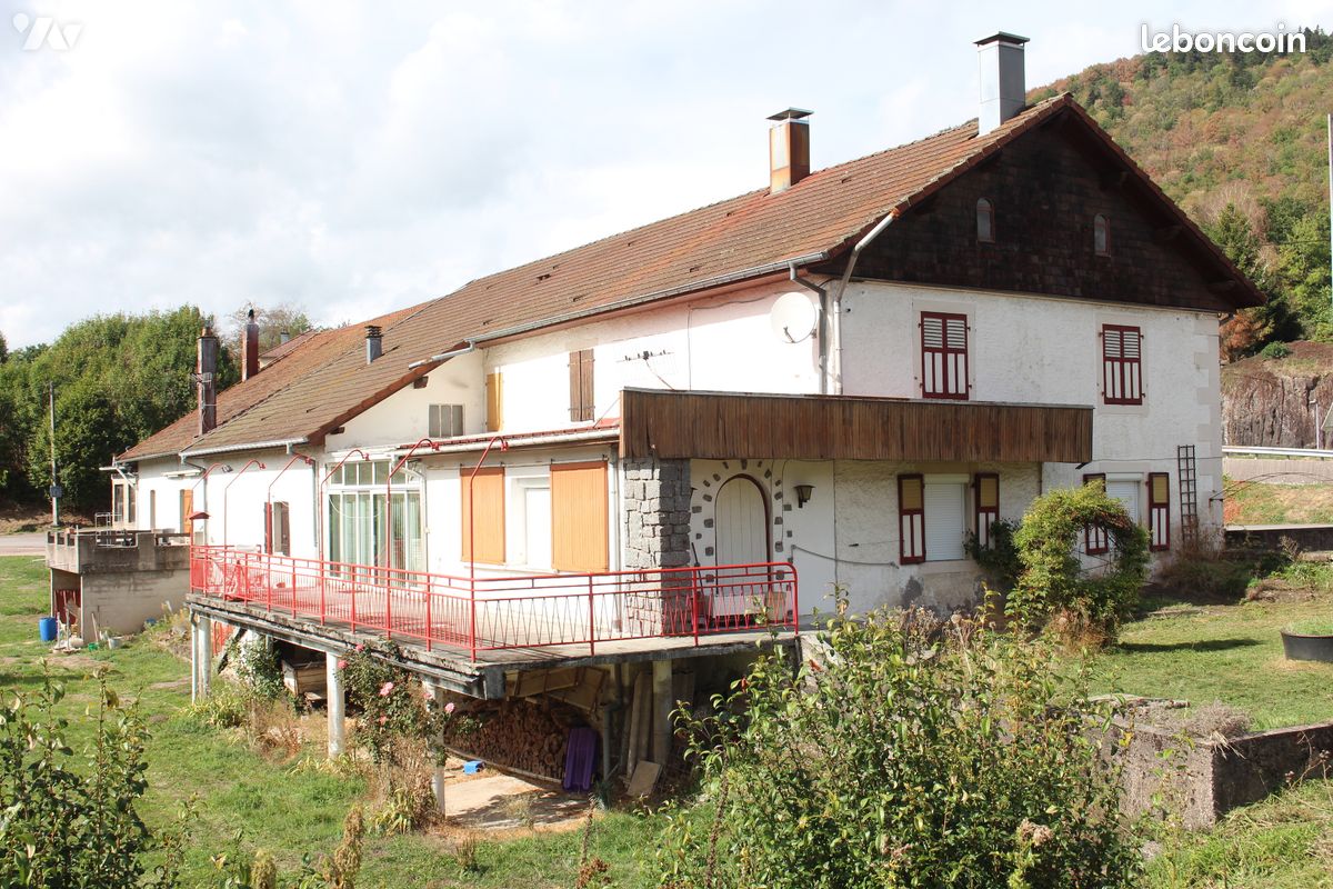 Maison 11 pièces 235 m² · à Rupt-sur-Moselle · 235 m² · 127 200 €