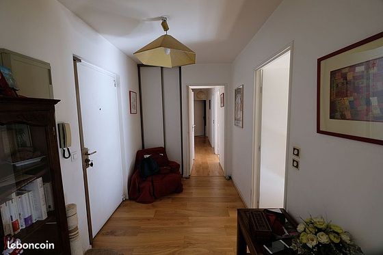 Appartement 4 pièces 107 m² · à Paris · 107 m² · 2 646 €