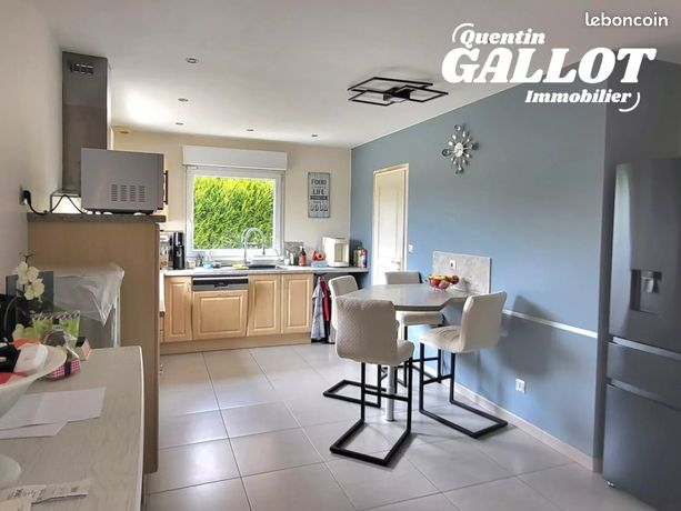 Propriété 4 pièces 101 m²