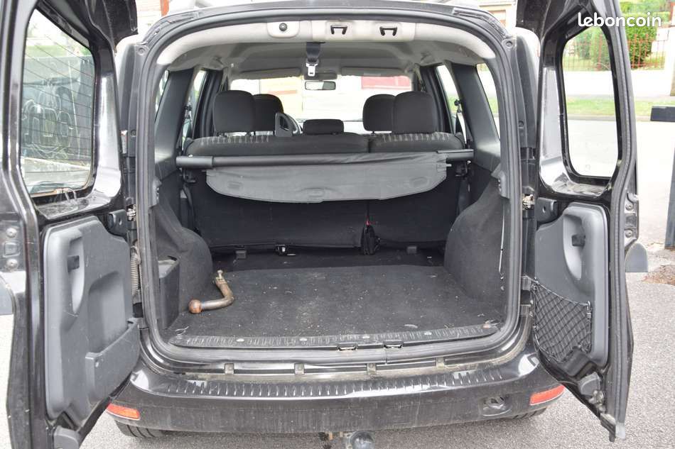 Dacia LOGAN BREAK 1.5 DCI 90CV ..... A REVOIR ..... PARC OUVERT 7/7 SUR RDV ..... (image 5)