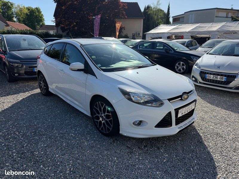 Ford FOCUS 2.0 TDCI 140ch BOÎTE AUTO GPS/RADAR AR/ATTELAGE/CLIM AUTO (image 3)