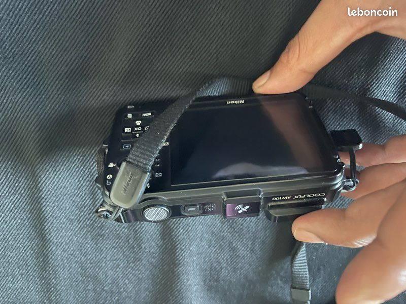 Nikon Coolpix AW100 waterproof (image 8)