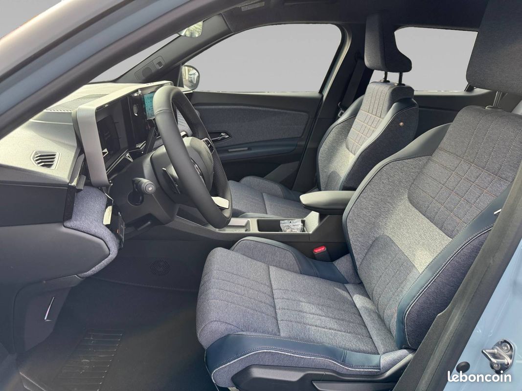 RENAULT Renault 4 E-Tech Electrique 150 ch autonomie confort Techno (image 9)