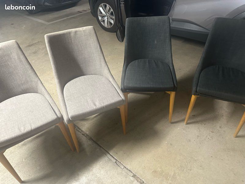 Table moderne et 4 chaise (image 4)