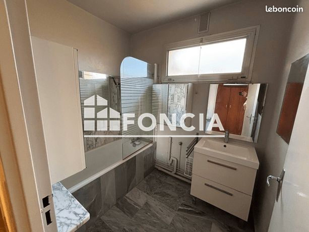 Appartement a louer saint-germain-en-laye - 2 pièce(s) - 59 m2 - Surfyn