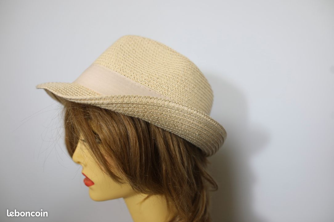 Chapeau femme (image 1)